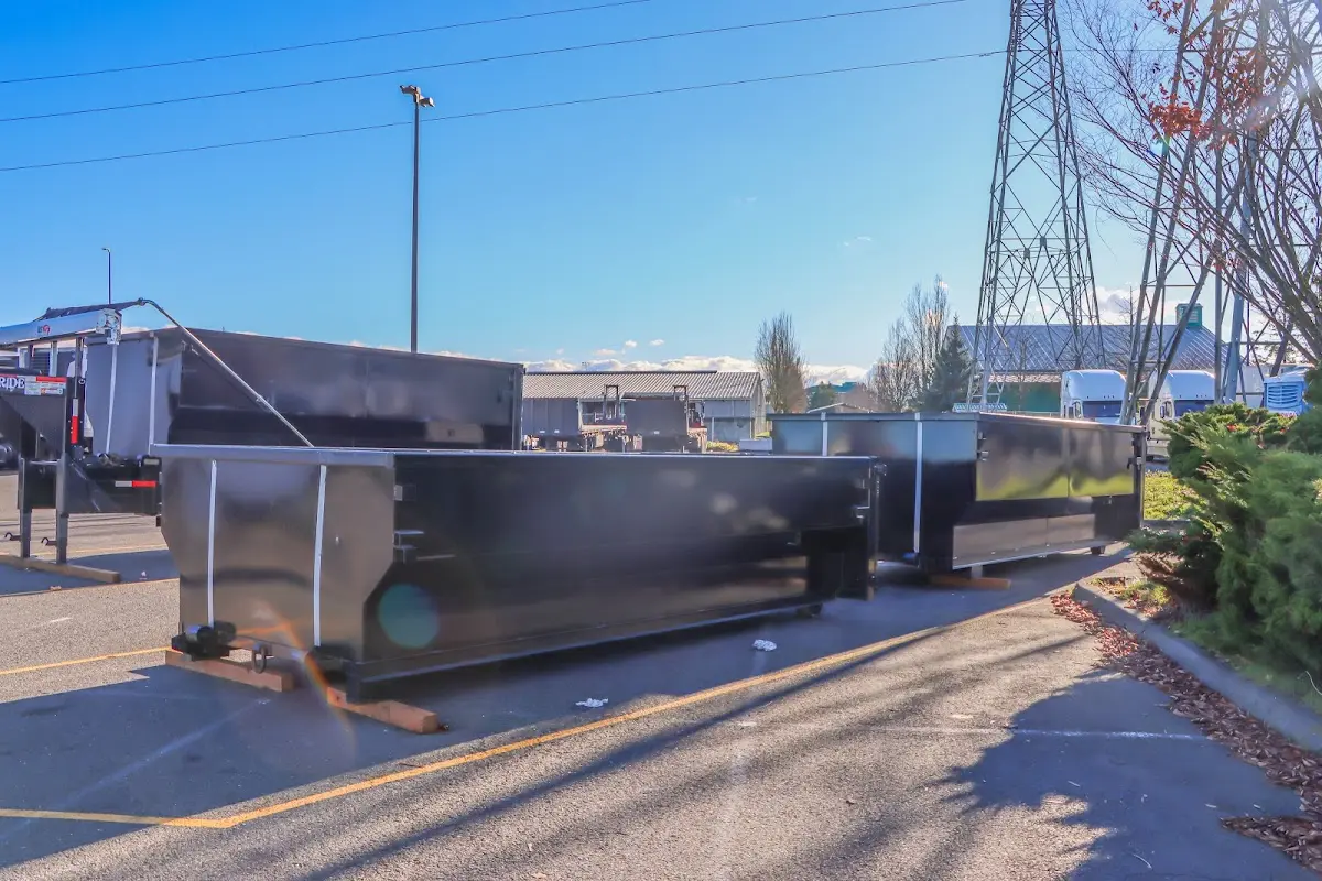 Professional dumpster rental and junk removal service in Cottondale